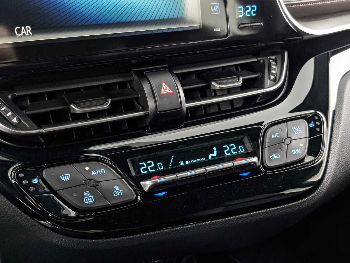 Toyota C-HR б/у, 2017, Вариатор. Фото: #20