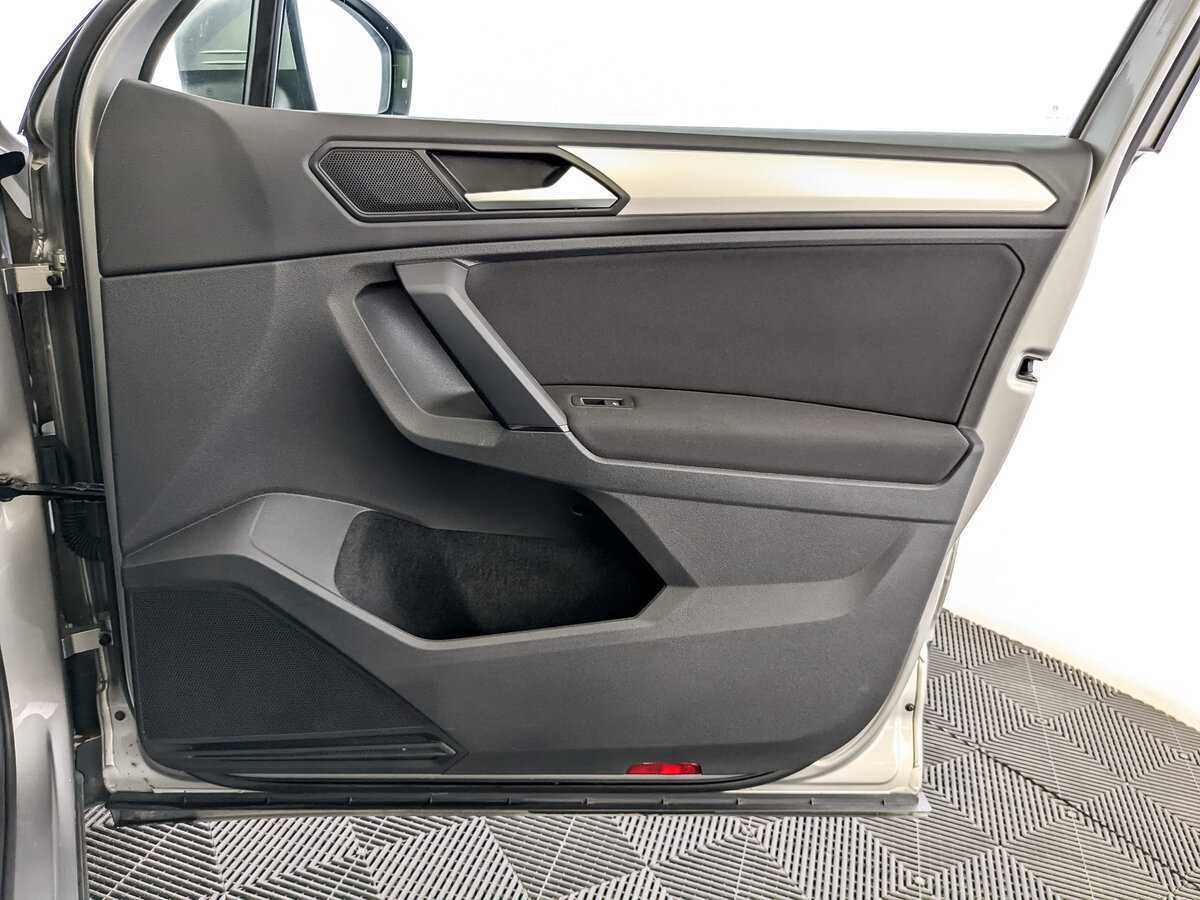 Volkswagen Tiguan б/у, 2019, Роботизированная. Фото: #23