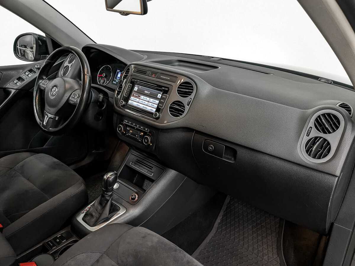 Фольксваген Тигуан б/у, 2015, Автоматическая. Фото: #12