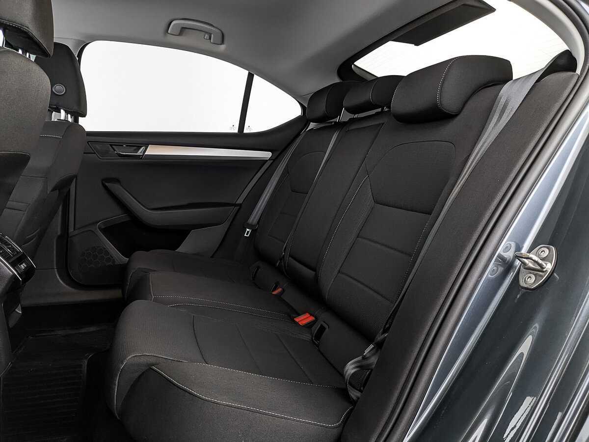 Шкода Суперб б/у, 2019, Роботизированная. Фото: #17