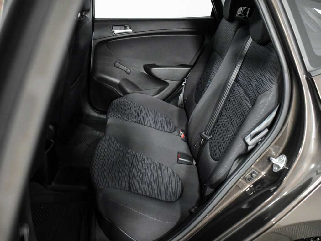 Хендай Солярис б/у, 2015, Автоматическая. Фото: #9