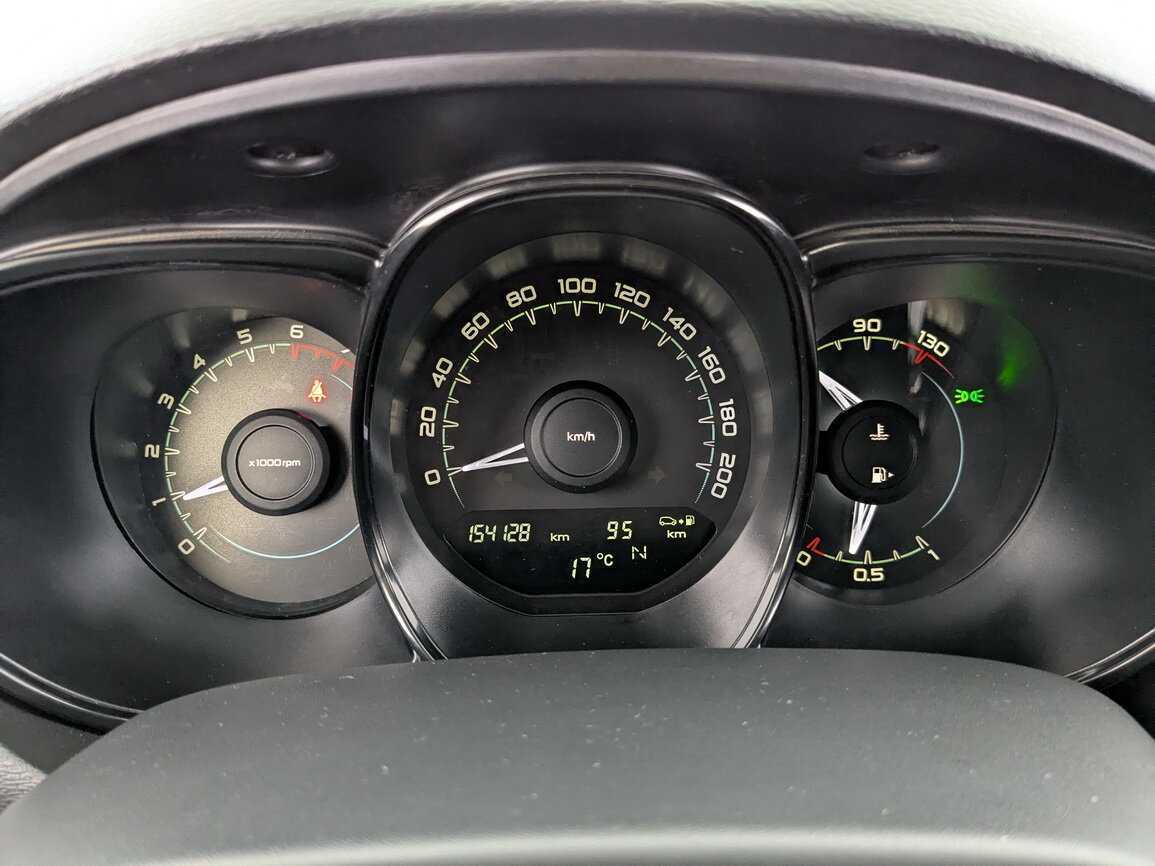 Lada (ВАЗ) Vesta б/у, 2016, Роботизированная. Фото: #13