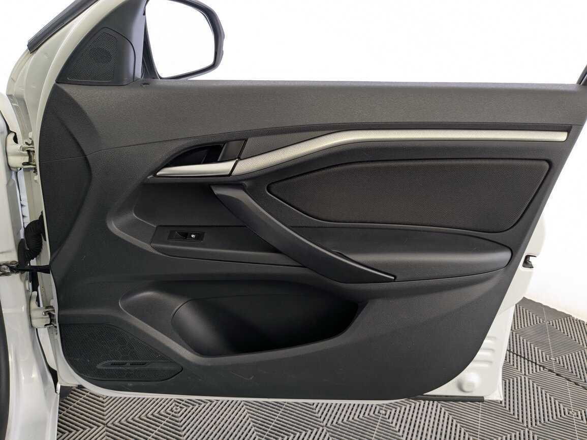 Lada (ВАЗ) Vesta б/у, 2016, Роботизированная. Фото: #19