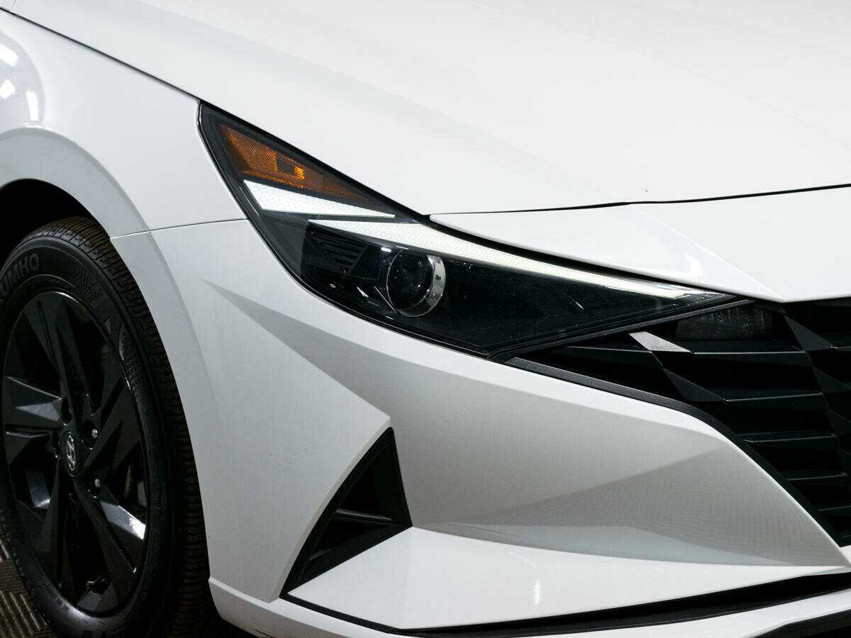 Хендай Елантра б/у, 2021, Автоматическая. Фото: #17