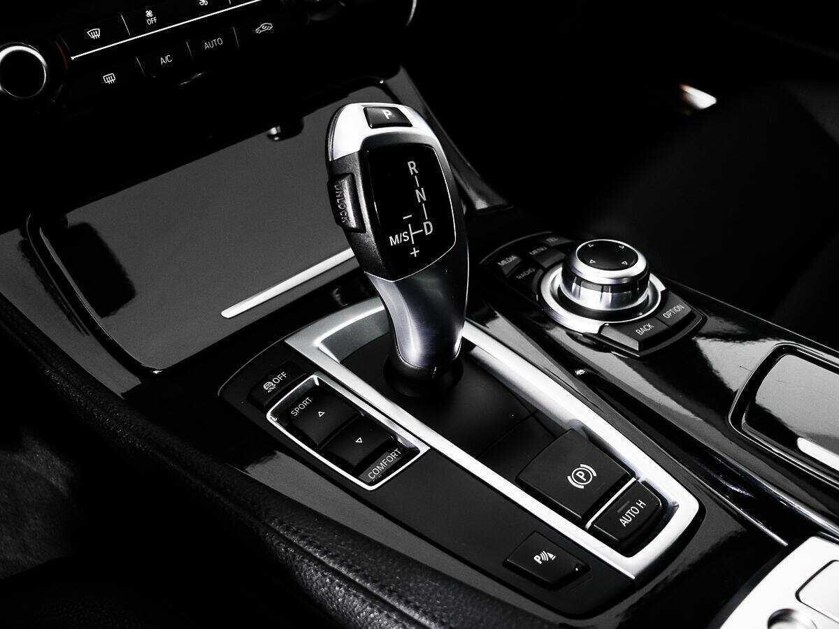 BMW 5 серии б/у, 2014, Автоматическая. Фото: #10