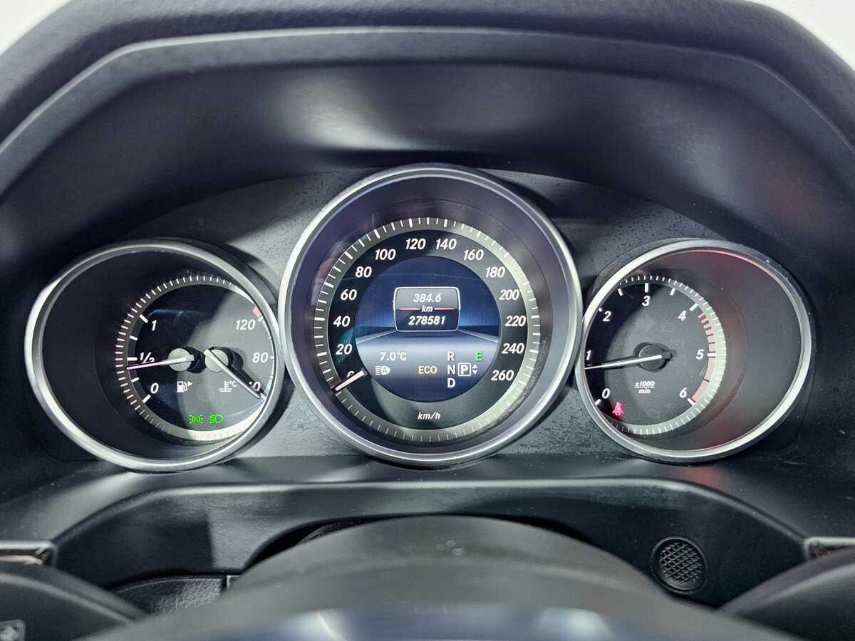 Mercedes-Benz E-Класс б/у, 2015, Автоматическая. Фото: #13