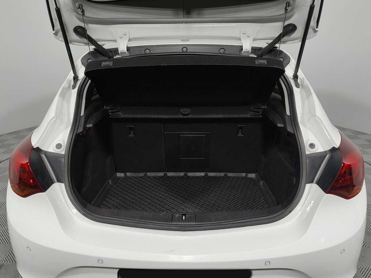 Опель Астра б/у, 2014, Автоматическая. Фото: #7