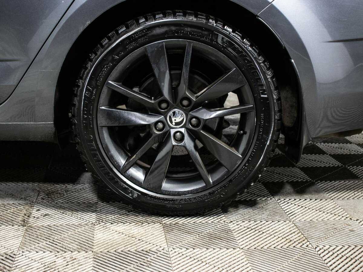 Шкода Октавия б/у, 2019, Роботизированная. Фото: #11