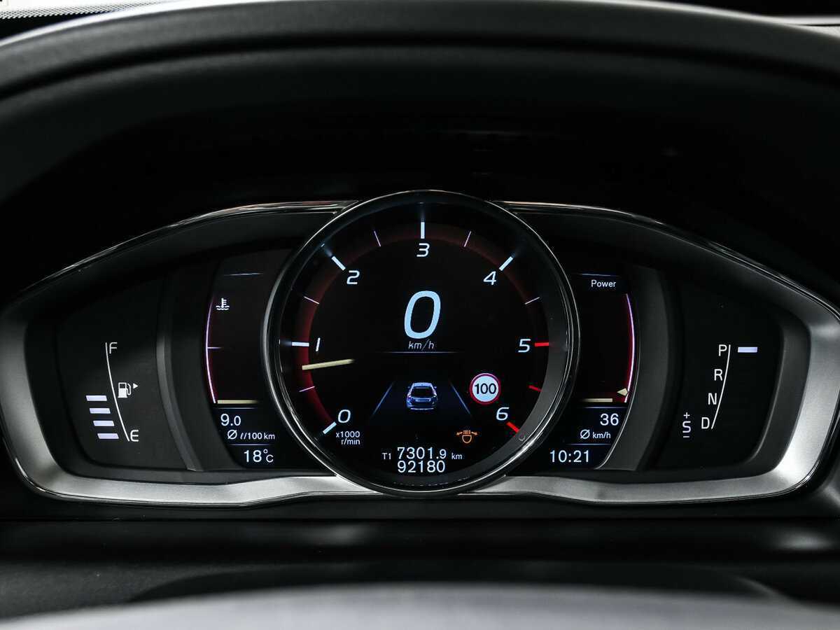 Вольво ИксЦ60 б/у, 2015, Автоматическая. Фото: #9