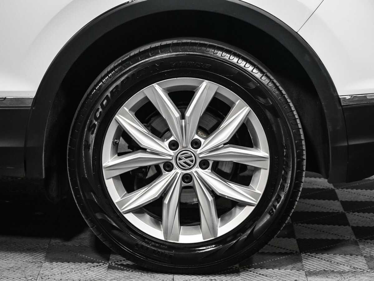 Volkswagen Tiguan б/у, 2018, Роботизированная. Фото: #15