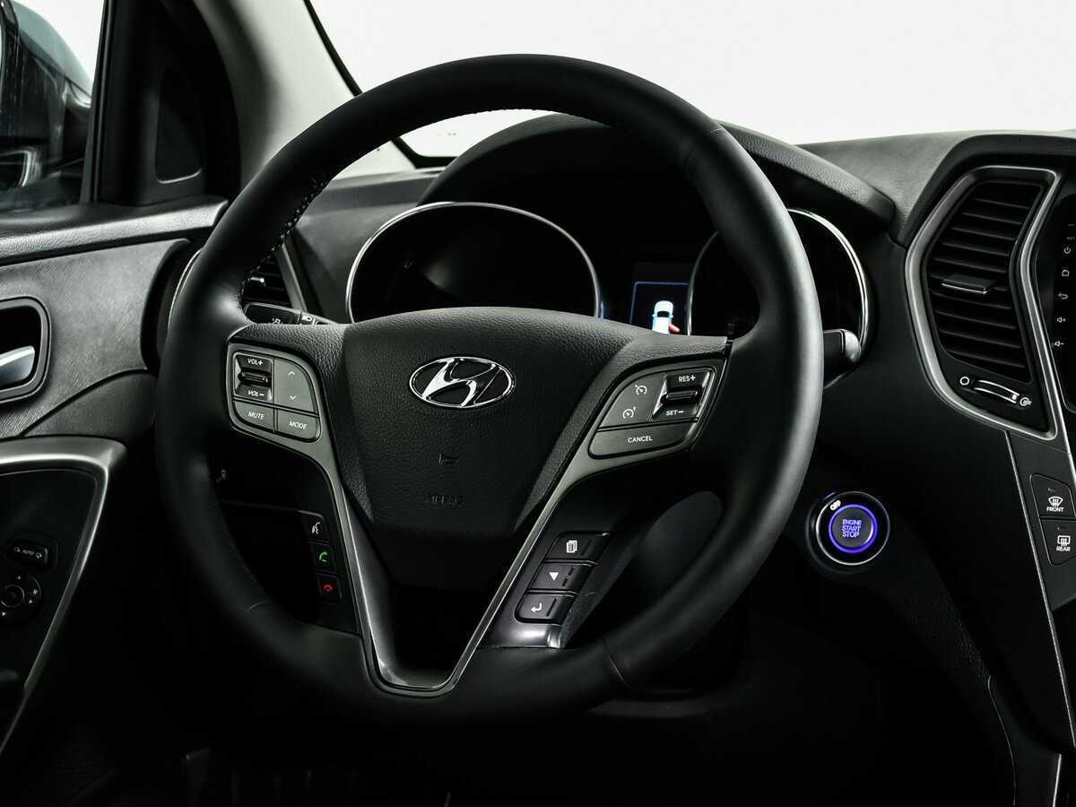 Hyundai Santa Fe б/у, 2018, Автоматическая. Фото: #11