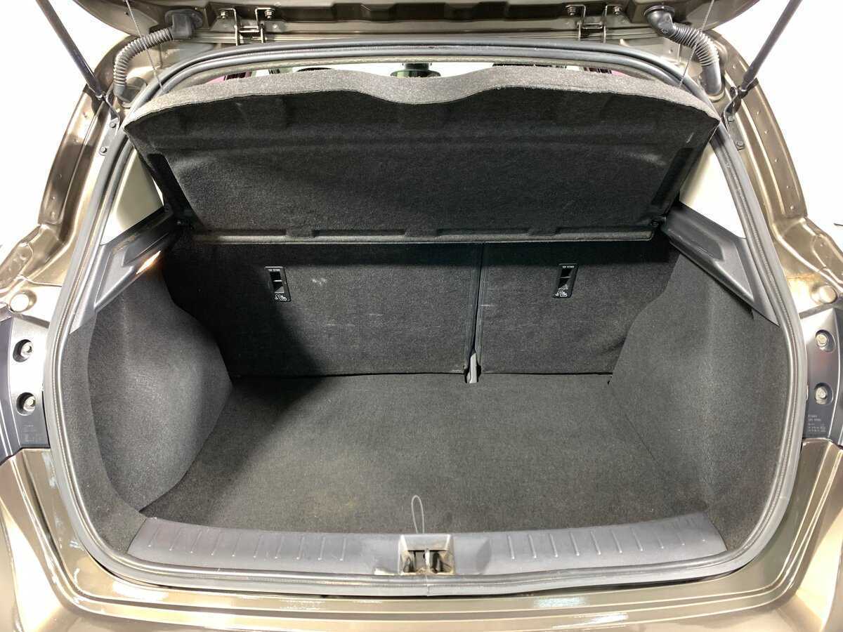 Nissan Tiida б/у, 2015, Вариатор. Фото: #19