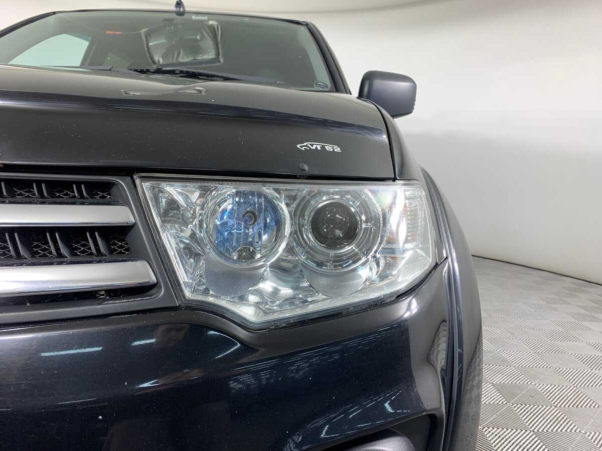 Mitsubishi Pajero Sport б/у, 2014, Механическая. Фото: #9