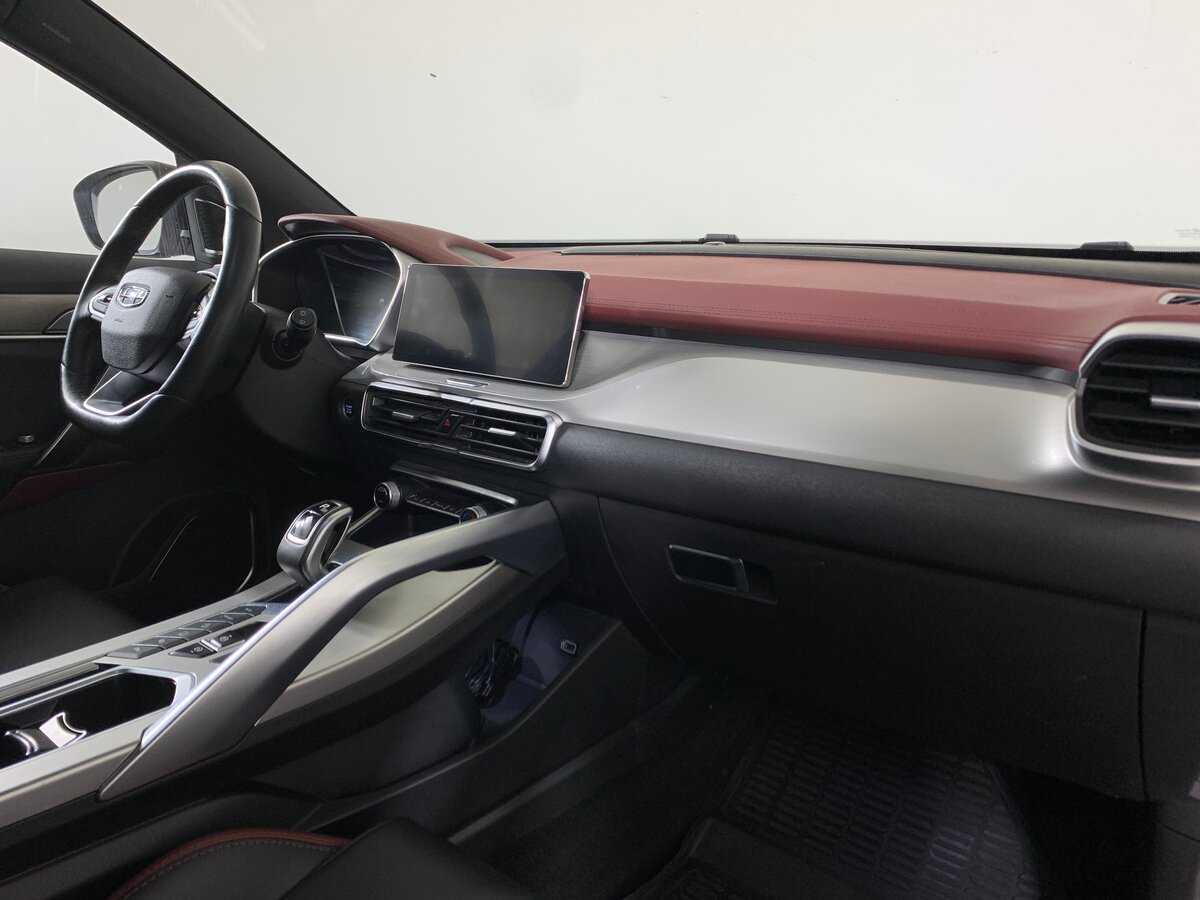 Geely Coolray б/у, 2021, Роботизированная. Фото: #12