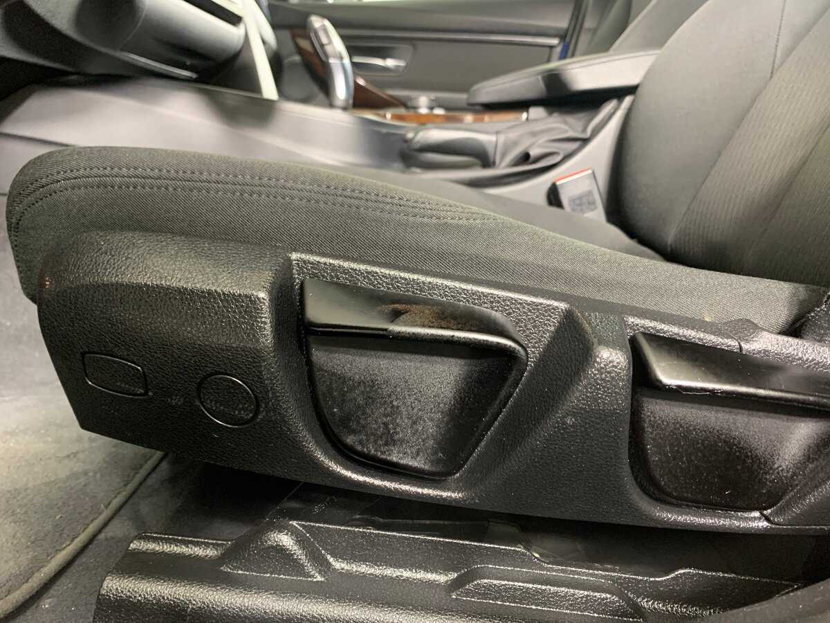 BMW 3 серии б/у, 2017, Автоматическая. Фото: #13