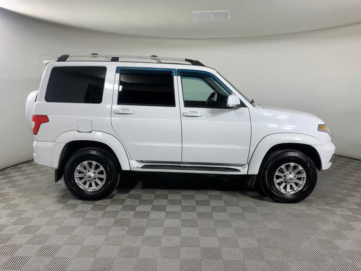 УАЗ Patriot б/у, 2017, Механическая. Фото: #3