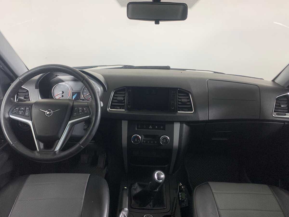 УАЗ Patriot б/у, 2017, Механическая. Фото: #12