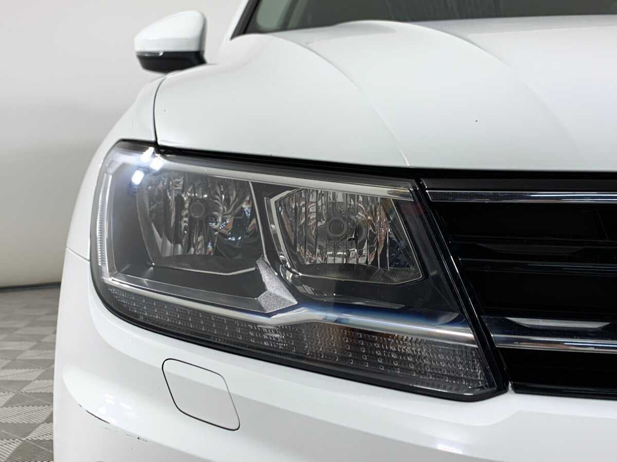 Volkswagen Tiguan б/у, 2018, Роботизированная. Фото: #9