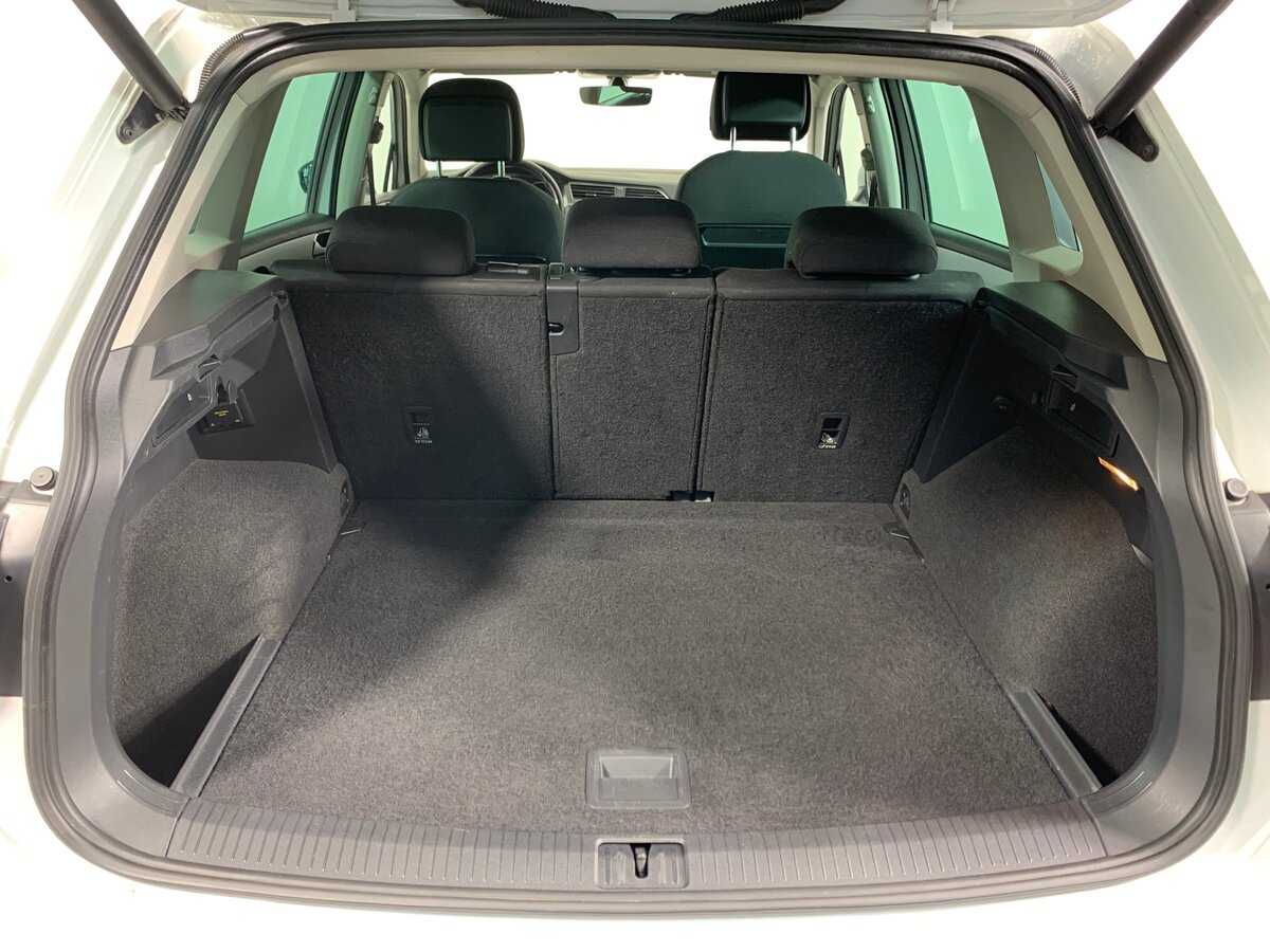 Volkswagen Tiguan б/у, 2017, Роботизированная. Фото: #19