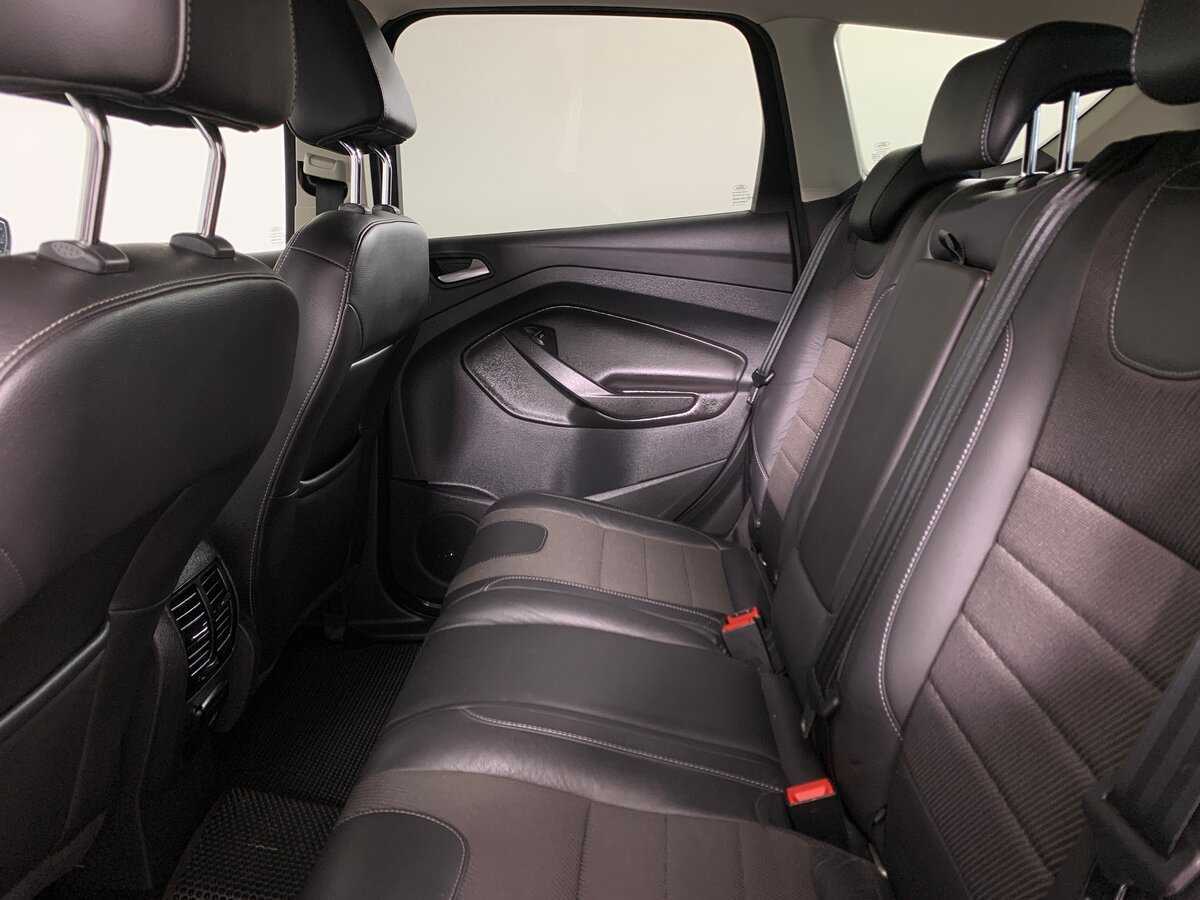 Ford Kuga б/у, 2016, Автоматическая. Фото: #18