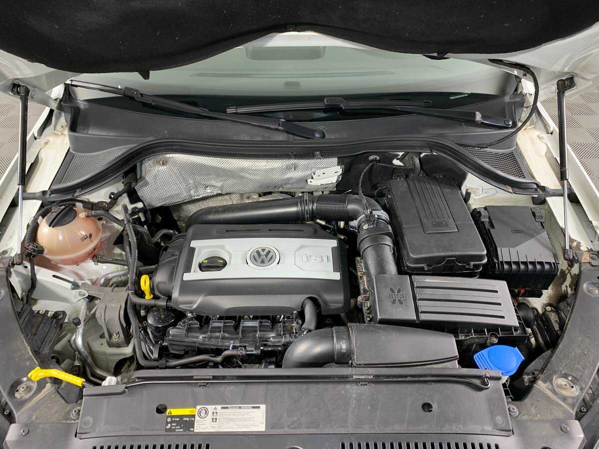 Volkswagen Tiguan б/у, 2015, Автоматическая. Фото: #10