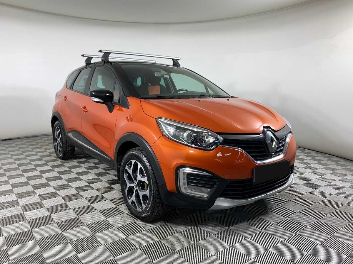 Renault Kaptur б/у, 2016, Автоматическая. Фото: #2