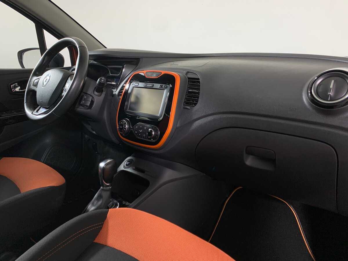 Renault Kaptur б/у, 2016, Автоматическая. Фото: #13