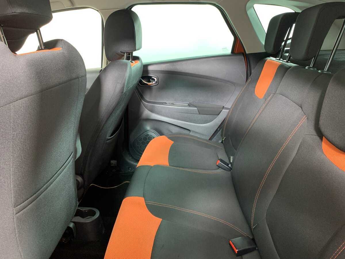 Renault Kaptur б/у, 2016, Автоматическая. Фото: #18