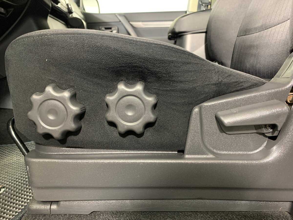 Mitsubishi Pajero б/у, 2015, Автоматическая. Фото: #16