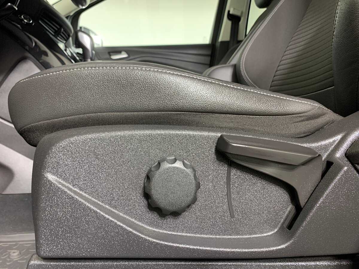 Ford Kuga б/у, 2017, Автоматическая. Фото: #16