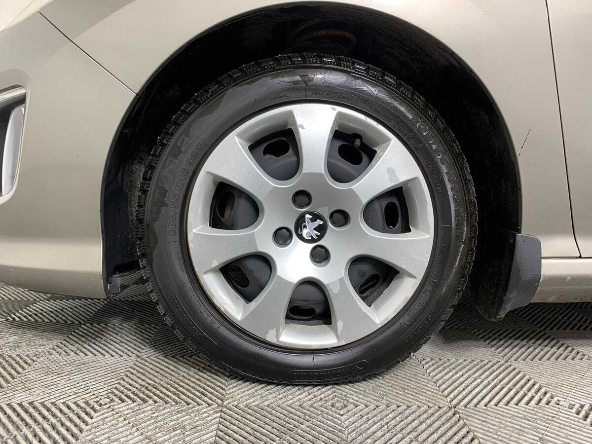 Peugeot 308 б/у, 2012, Автоматическая. Фото: #8