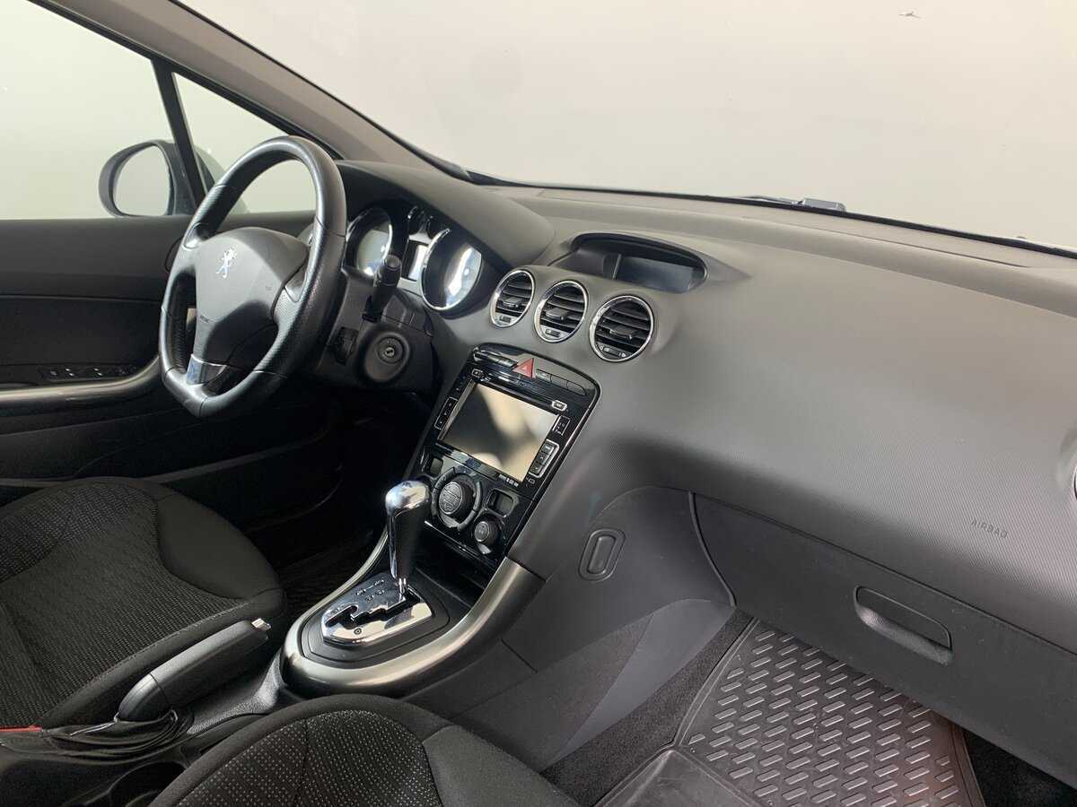 Peugeot 308 б/у, 2012, Автоматическая. Фото: #13