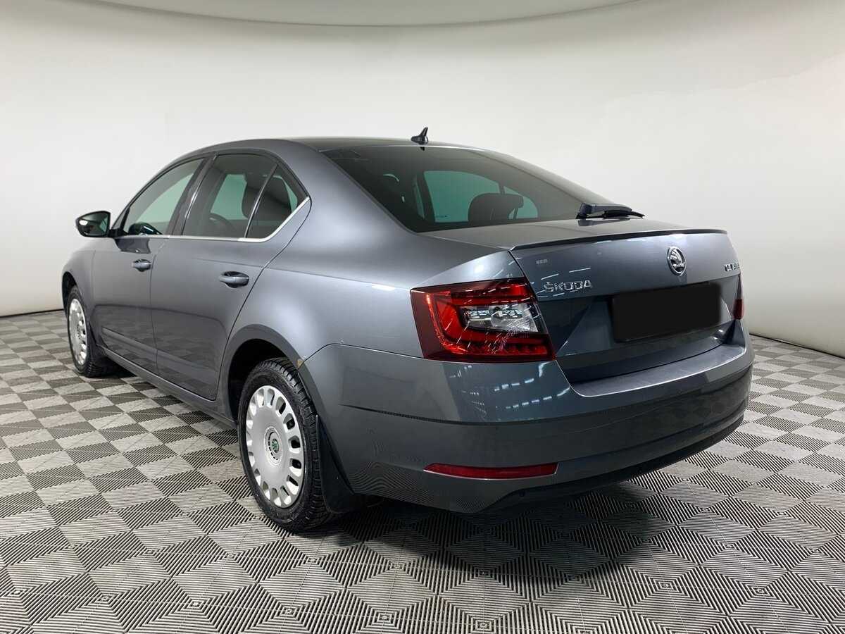 Skoda Octavia б/у, 2018, Механическая. Фото: #6