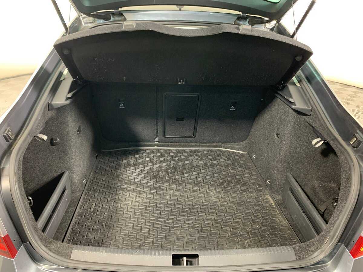 Skoda Octavia б/у, 2018, Механическая. Фото: #19