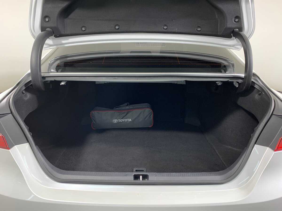 Toyota Camry б/у, 2020, Автоматическая. Фото: #19