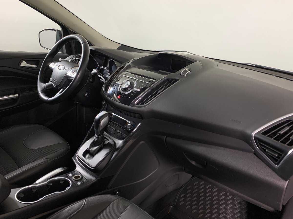 Ford Kuga б/у, 2014, Роботизированная. Фото: #12