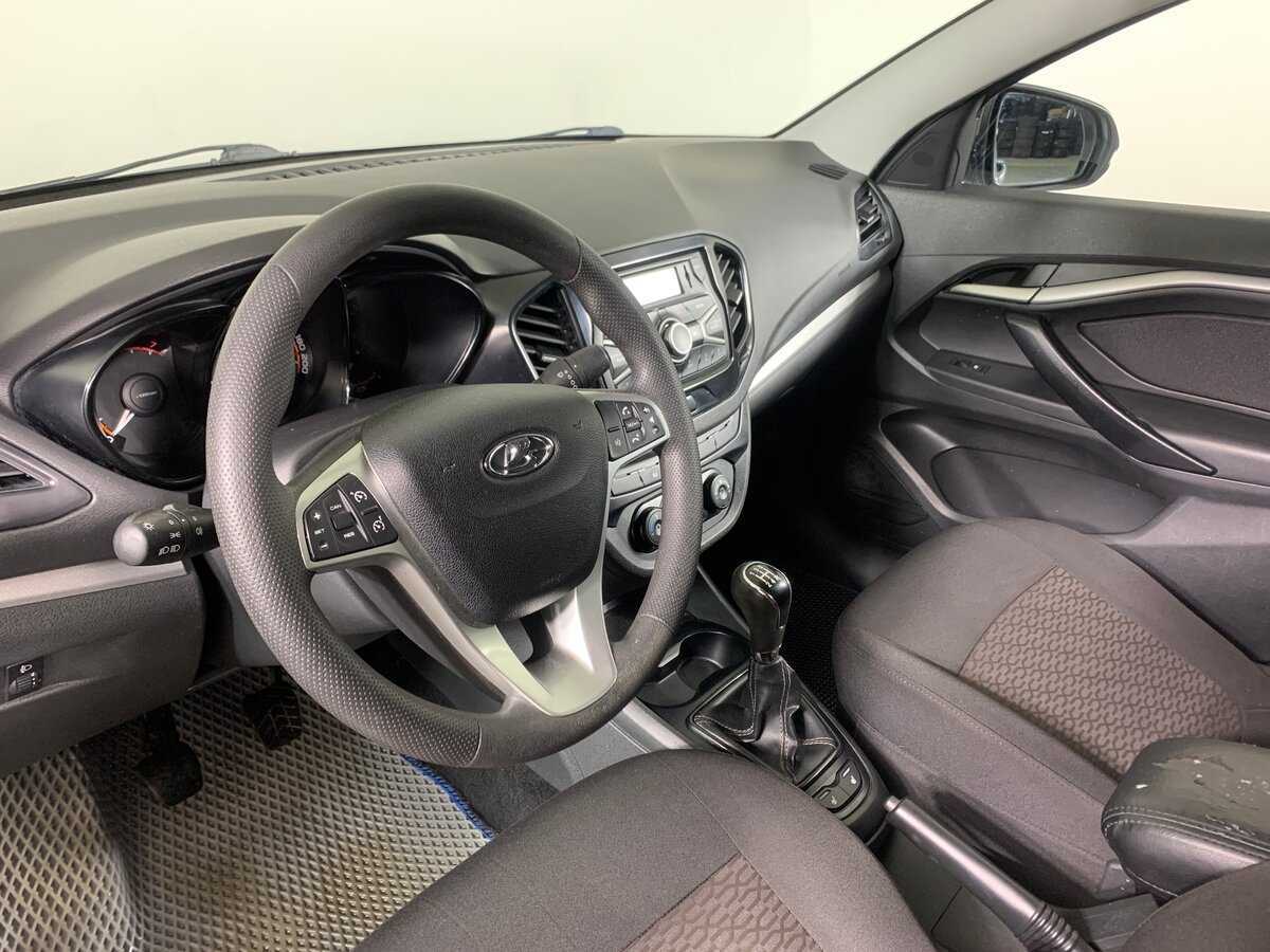Lada (ВАЗ) Vesta б/у, 2019, Механическая. Фото: #11