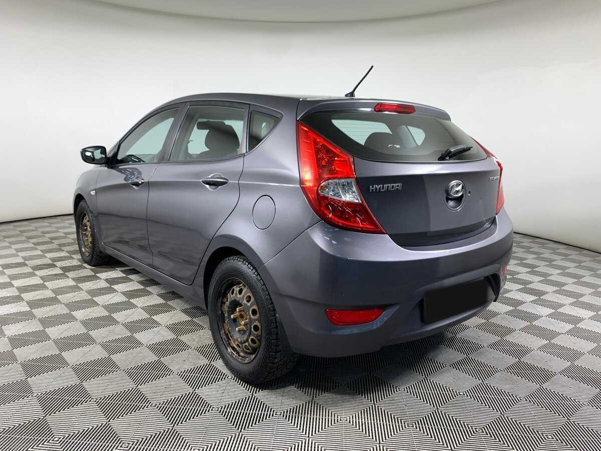 Hyundai Solaris б/у, 2012, Автоматическая. Фото: #6