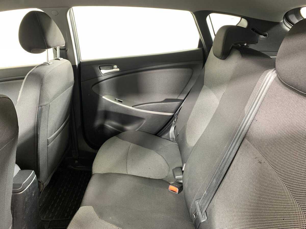 Hyundai Solaris б/у, 2012, Автоматическая. Фото: #15