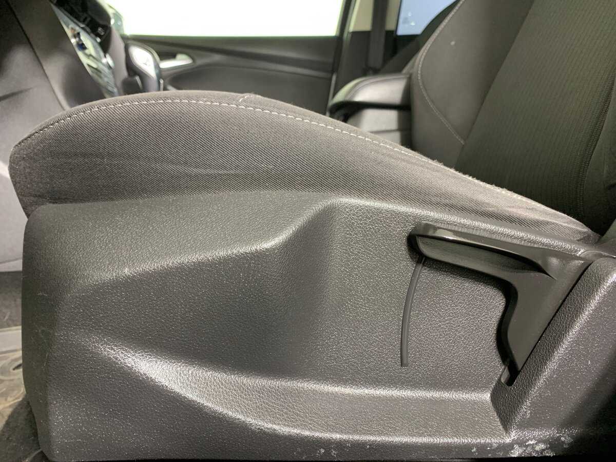 Ford Focus б/у, 2014, Роботизированная. Фото: #16