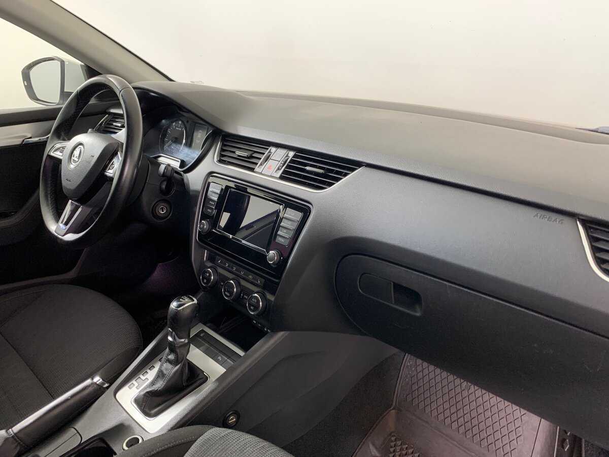 Skoda Octavia б/у, 2015, Роботизированная. Фото: #13