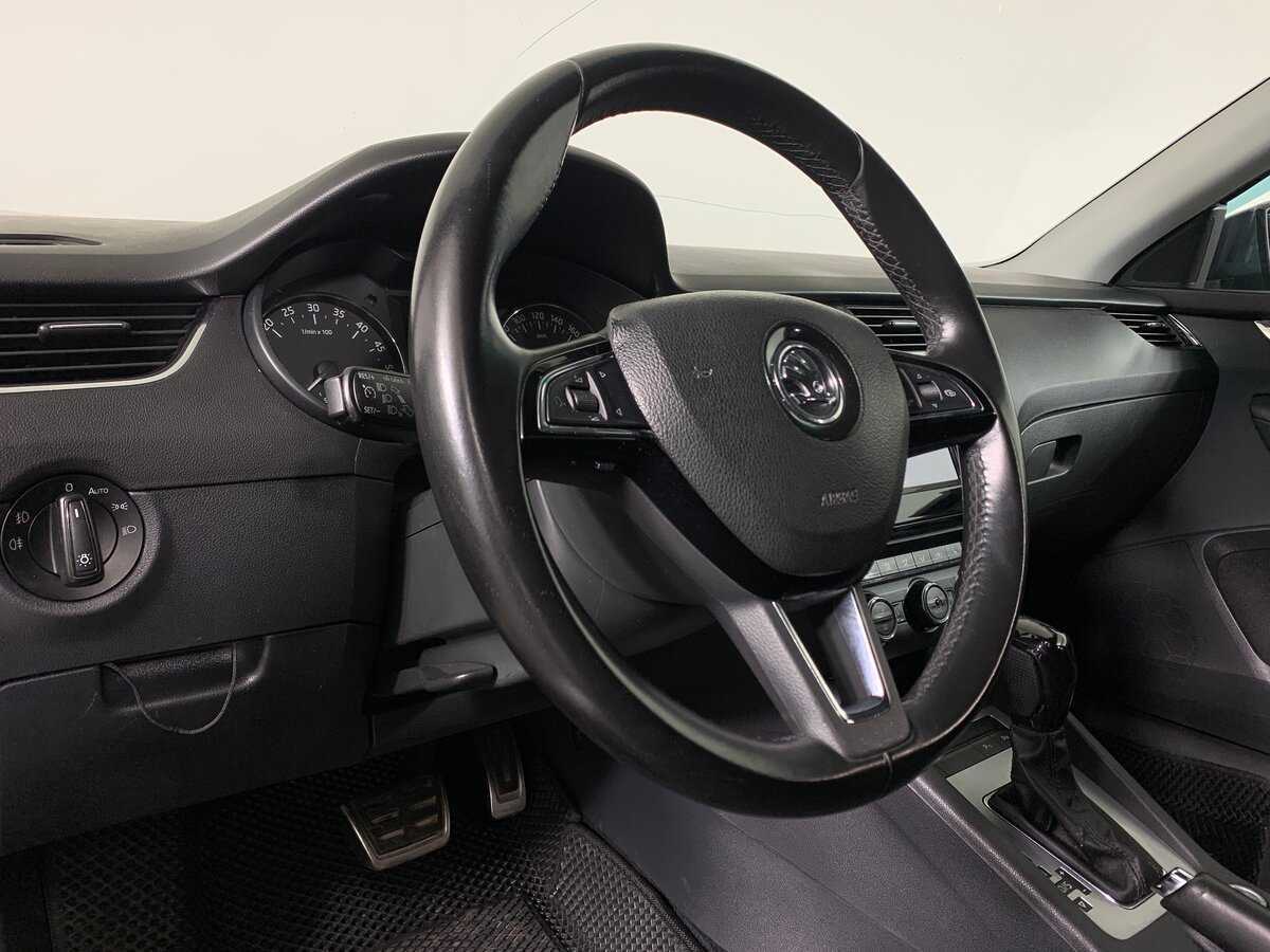 Skoda Octavia б/у, 2017, Роботизированная. Фото: #11