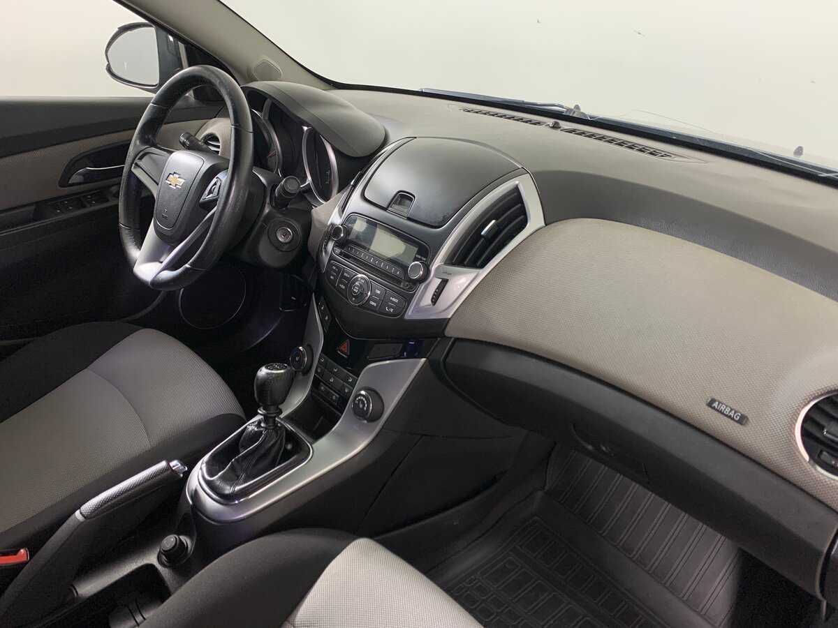Chevrolet Cruze б/у, 2013, Механическая. Фото: #11