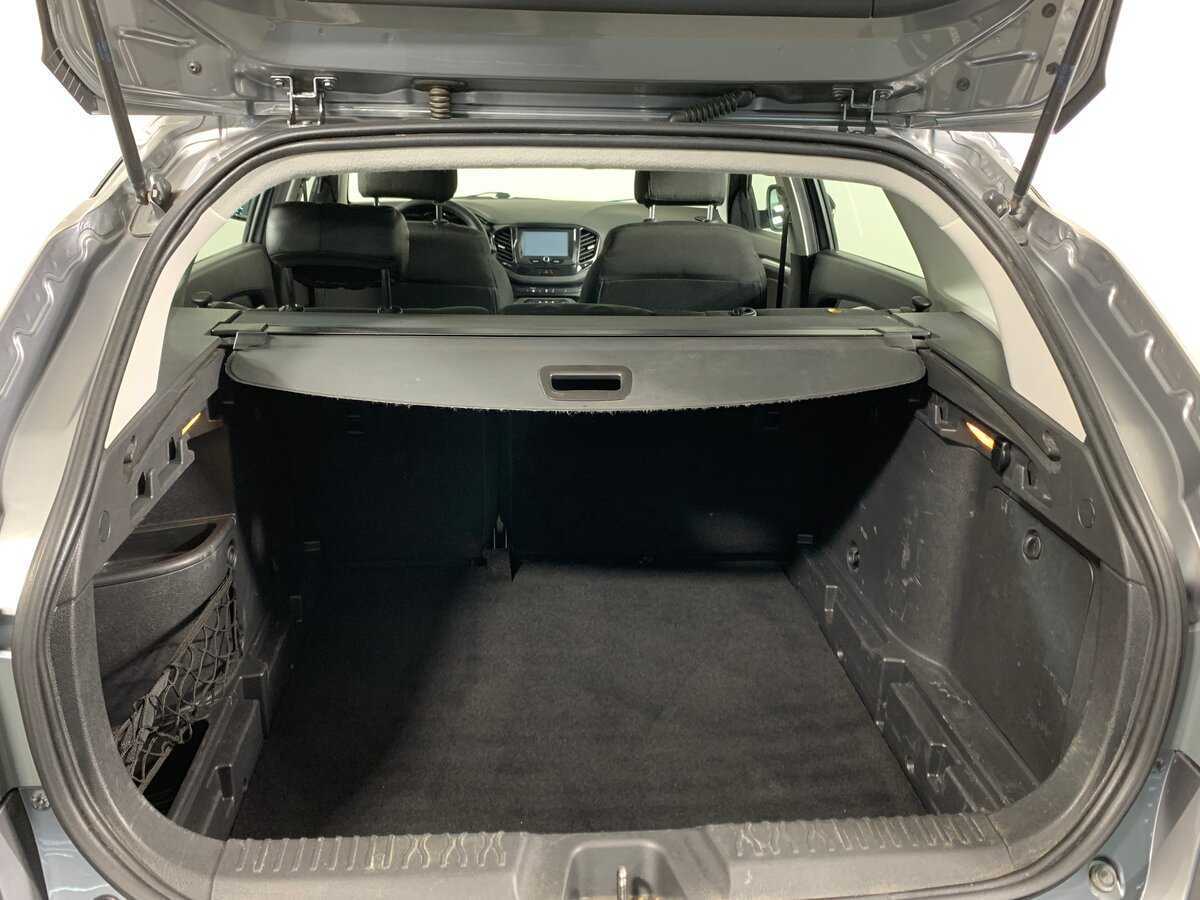 Lada (ВАЗ) Vesta б/у, 2019, Механическая. Фото: #19