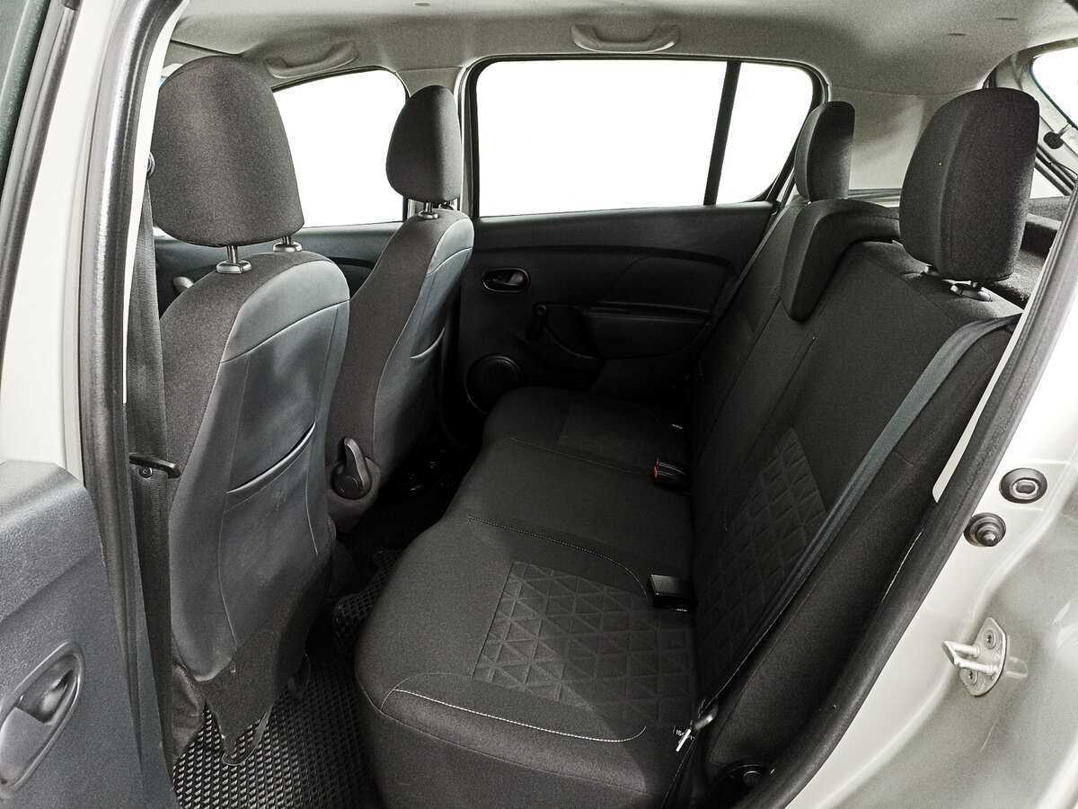 Renault Sandero б/у, 2017, Механическая. Фото: #9