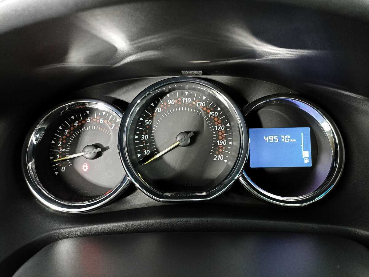 Renault Sandero б/у, 2017, Механическая. Фото: #10