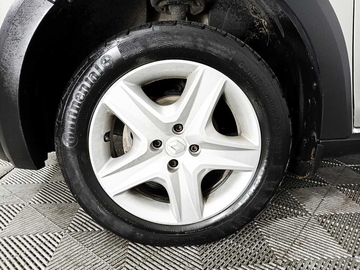 Renault Sandero б/у, 2017, Механическая. Фото: #15