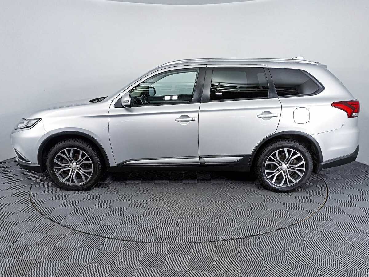 Mitsubishi Outlander б/у, 2018, Вариатор. Фото: #7