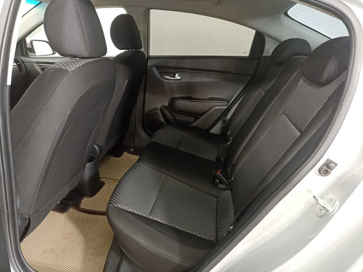 Kia Rio б/у, 2017, Автоматическая. Фото: #11