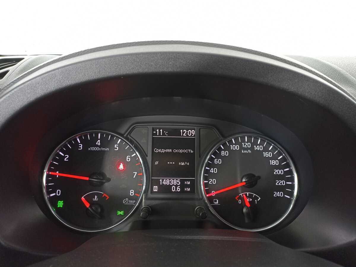 Nissan X-Trail б/у, 2014, Механическая. Фото: #12